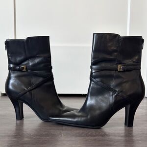 Leather Pointed Toe Black Ankle Boots